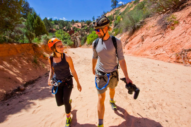 Paar canyoneering